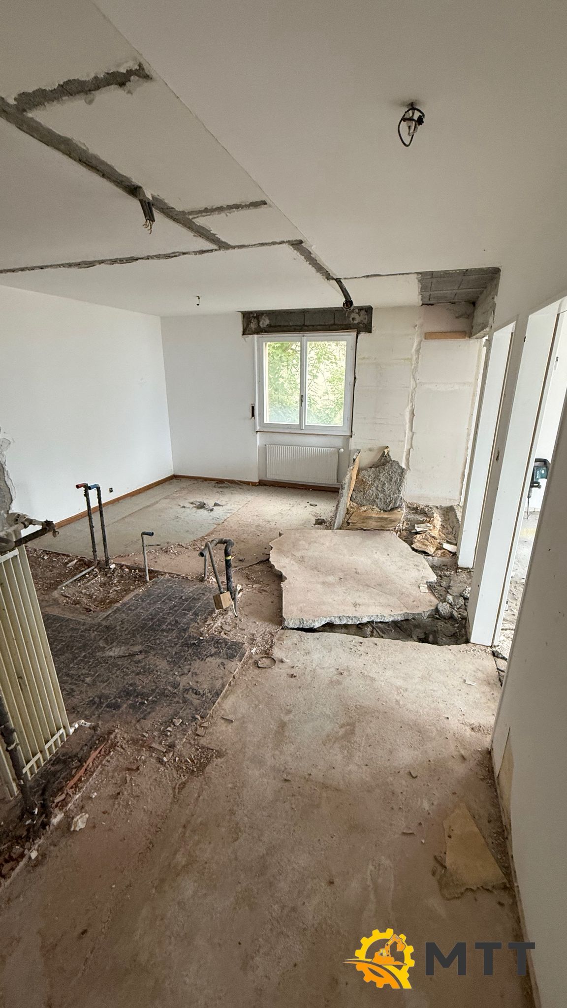 mtt-chantier-suisse-valais-demolition